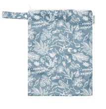 Lade das Bild in den Galerie-Viewer, Avo Cado, Wetbag, Nasstasche, M, ohne Trockenfach, Niederurnen, Natürlich Kind sein, Glarus Nord, Fränzi Kistler, Stoffwindeln