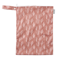 Lade das Bild in den Galerie-Viewer, Avo Cado, Wetbag, Nasstasche, M, ohne Trockenfach, Niederurnen, Natürlich Kind sein, Glarus Nord, Fränzi Kistler, Stoffwindeln