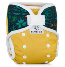 Lade das Bild in den Galerie-Viewer, Bamboolik, One Size, Newborn, nachhaltig, Junior, Überhosen, Stoffwindel, Mehrgrössen, Glarus Nord, Niederurne, Fränzi Kistler, Natürlich Kind sein