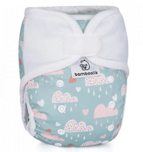 Lade das Bild in den Galerie-Viewer, Bamboolik_Ueberhose_Wolken_Stoffwindel_Naesseschutz
