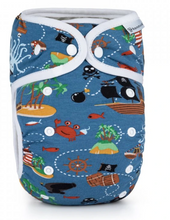 Lade das Bild in den Galerie-Viewer, Bamboolik_hoeschenwindel_stoffwindel_XL_junior_nacht_braucht Überhose_piraten