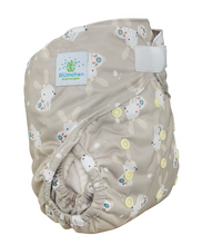 Lade das Bild in den Galerie-Viewer, Bluemchen_ueberhosen_onesize_Klett_Snap_stoffwindel_suesser_hase