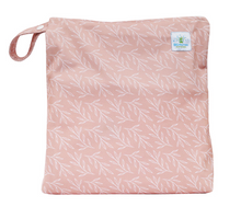 Lade das Bild in den Galerie-Viewer, Bluemchen_wetbag_floral_rosenholz