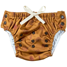 Lade das Bild in den Galerie-Viewer, Schwimmwindel_Elskbar_stoffwindel_natuerlichkindsein_glarusnord_niedrurnen_fraenzikistler_dandelions