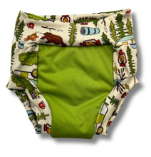 Lade das Bild in den Galerie-Viewer, SmartBottoms_Trainerhoeschen_Campfiretrails_windelfrei