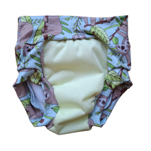 Lade das Bild in den Galerie-Viewer, Smart_Bottoms_Faultier_gelb_trainer_windelfrei