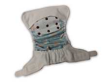 Lade das Bild in den Galerie-Viewer, Hu-Da, Überhosen, Fränzi KIstler, Stoffwindel, Glarus Nord, Niederurnen, Natürlich Kind sein,