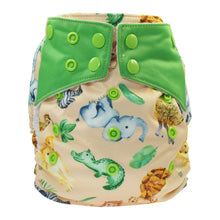 Lade das Bild in den Galerie-Viewer, Blümchen, All in One, AIO, One Size, Klett, Snap, PUL, Bambus, Baumwolle, Neugeborene,, klein geschnitten, Stoffwindel, Fränzi Kistler, Glarus Nord, Niederurnen, Natürlich Kind sein