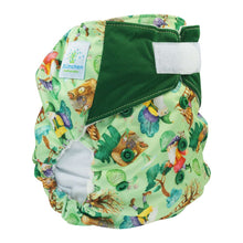 Lade das Bild in den Galerie-Viewer, Blümchen, All in One, AIO, One Size, Klett, Snap, PUL, Bambus, Baumwolle, Neugeborene,, klein geschnitten, Stoffwindel, Fränzi Kistler, Glarus Nord, Niederurnen, Natürlich Kind sein
