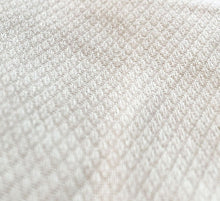 Lade das Bild in den Galerie-Viewer, Blümchen, Prefold, Saugeinlage, Stoffwindel, in drei Grössem, Natürlich Kind sein, Niederurnen, Glarus Nord, Fränzi Kistler