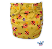 Lade das Bild in den Galerie-Viewer, Hu-Da, Überhosen, Fränzi KIstler, Stoffwindel, Glarus Nord, Niederurnen, Natürlich Kind sein,