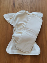 Lade das Bild in den Galerie-Viewer, Popolini, Nachtwindel, Höschenwindel, Ultra fit, Natürlich Kind sein, Niederurnen, Glarus Nord, Fränzi Kistler