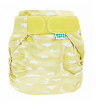 Lade das Bild in den Galerie-Viewer, Überhosen, Totsbots, AI2, Einlagen zum einknöpfen, One Size, Newborn, Natürlich Kind sein, Glarus Nord, Niederurnen, Fränzi Kistler, Stoffwindeln, nachhaltig