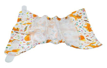 Lade das Bild in den Galerie-Viewer, Blümchen Überhosen One Size Klett oder Snap