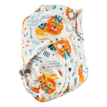 Lade das Bild in den Galerie-Viewer, Blümchen, Überhose, Newborn, One Size, Klett, Snap, PUL, Natürlich Kind sein, Stoffwindeln , Glarus Nord, Fränzi Kistler 
